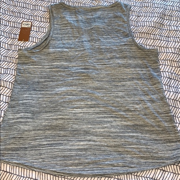NEW Sleeveless top w/2 front pockets black & white - Picture 5 of 5